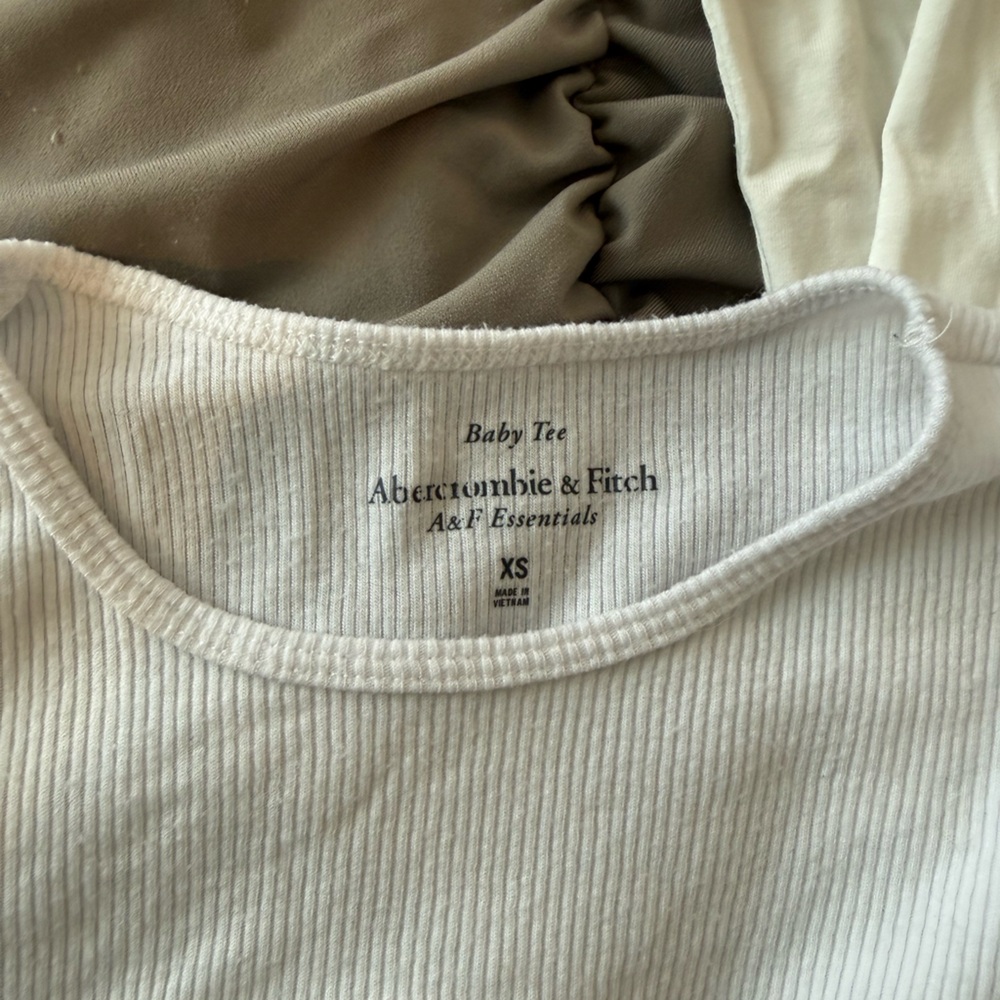 BUNDLE! - Abercrombie Assorted Basics Tops - image 7